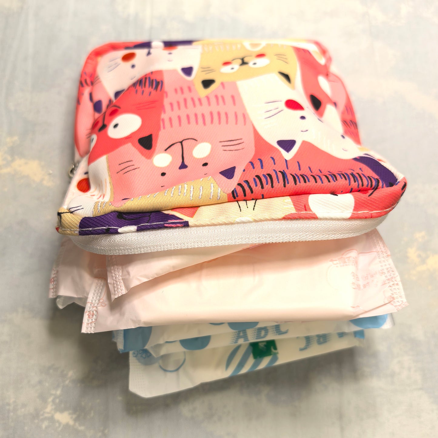 Sanitary Napkin Storage Bag, Cartoon Storage Bag, Cosmetic Bag, Sanitary Pads Pouch